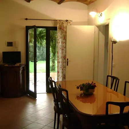 La Toscanella Вилла Кастаньето-Кардуччи